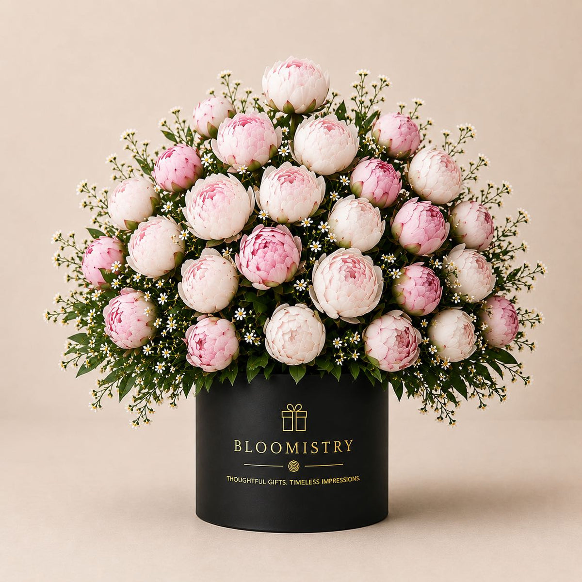 Pink peony In black box Royal