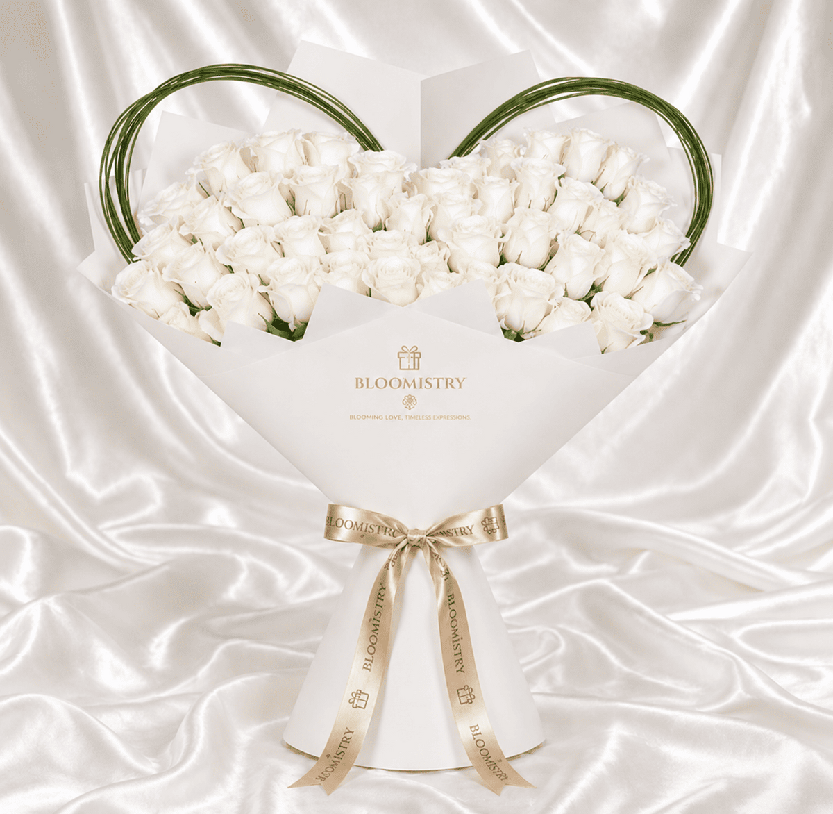 Rose Heart Fan Bouquet, second view — delivered across the UAE by Bloomistry
