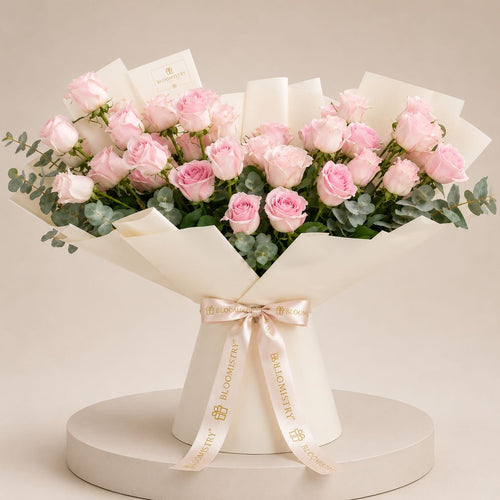 Jardin Pink Rose Bouquet — fresh flower arrangement delivered across the UAE by Bloomistry